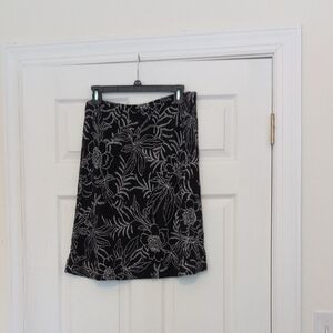 Jones New York Black and White Floral A-Line Skirt